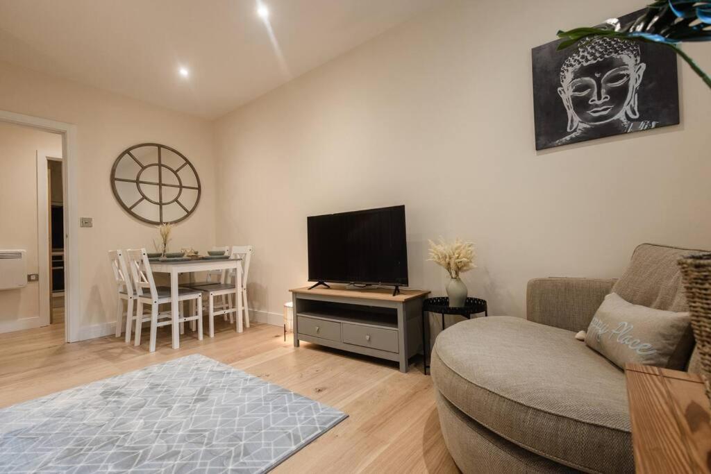 Ocean - 2 Bed Flat Sleeps 6 With Gym Access Appartamento Southampton Esterno foto