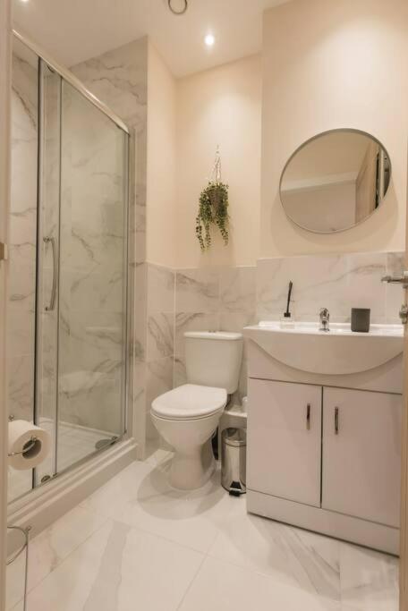 Ocean - 2 Bed Flat Sleeps 6 With Gym Access Appartamento Southampton Esterno foto