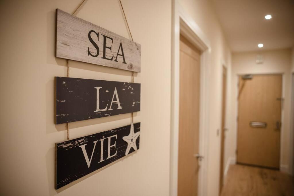 Ocean - 2 Bed Flat Sleeps 6 With Gym Access Appartamento Southampton Esterno foto